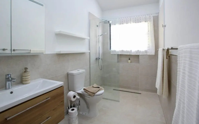 Secluded Beachfront Villa with Large Pool and Gardens - Fryers Well Bay by BSL Rentals