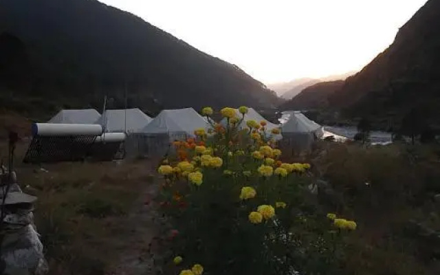 Camp Nirvana Yamunotri