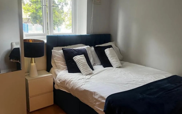 2-bed - Sleeps 5 - Free Parking - Town Centre
