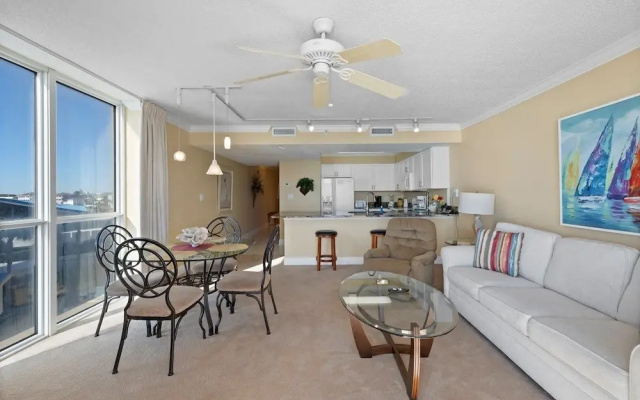 Pelican Beach 0411 1 Bedroom Condo by Pelican Beach Management