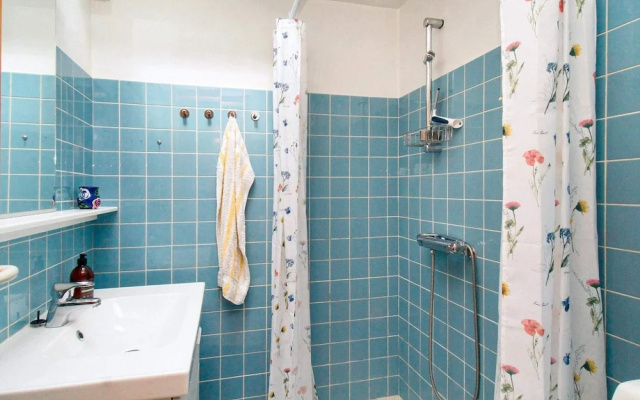 6 Person Holiday Home in Dronningmolle