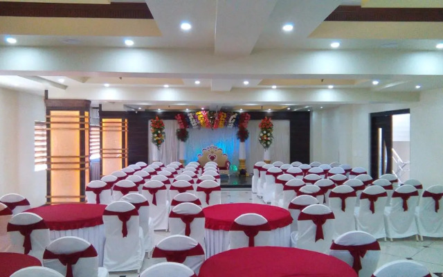 Jai Maata Grandeur