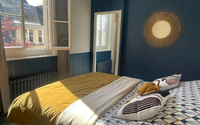 Beaux-arts • 2 chambres 2 SDB • Parking privé