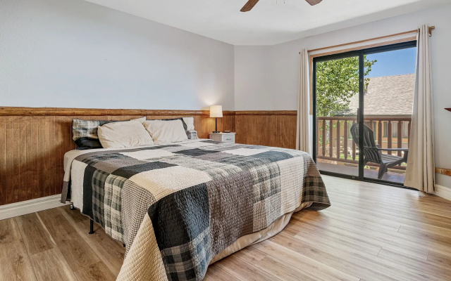 Big Bear Lakefront Lodge