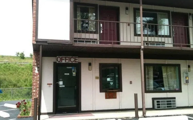 Budget Motel