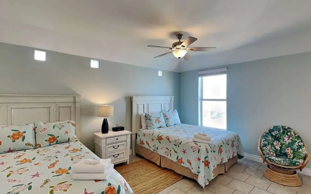 Sandy Starfish by Silver Sands Vacation Rentals