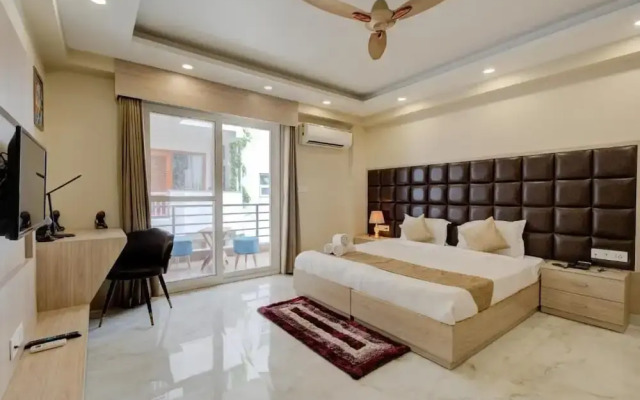 The Paras Studio Serviced Apartments