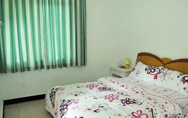 Sanya Coco Sea Youth Inn