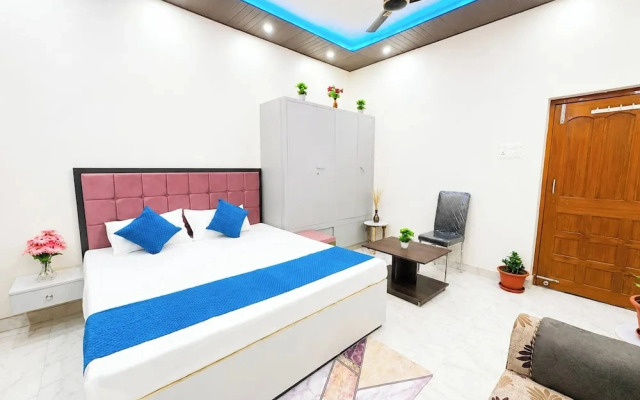 Hotel A Star In Varanasi