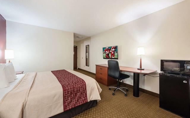 Red Roof Inn Etowah - Athens, TN
