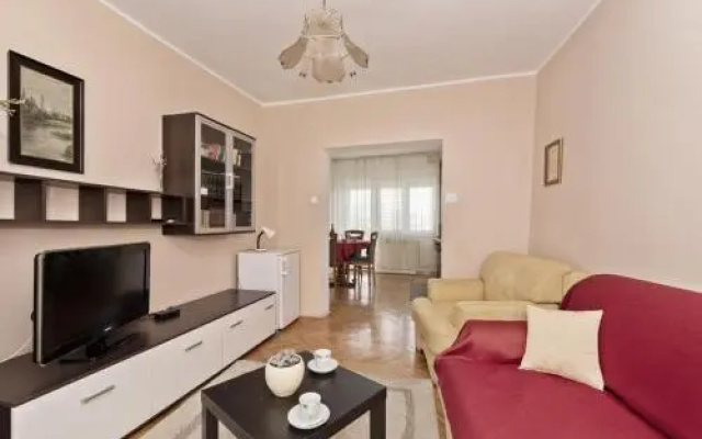 Apartments Tara