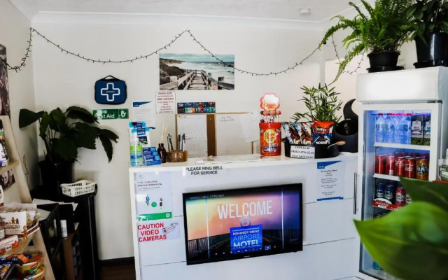 Kennedy Drive Boutique Motel - Close To City Centre & Airport