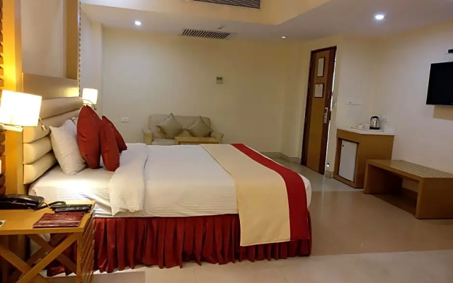 Hotel MB International - PALACE SIDE