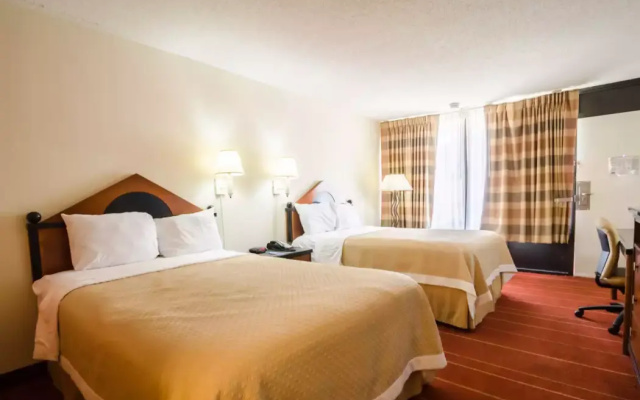 Rodeway Inn Hotel Greensboro