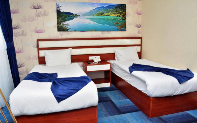 Grand Business Hotel