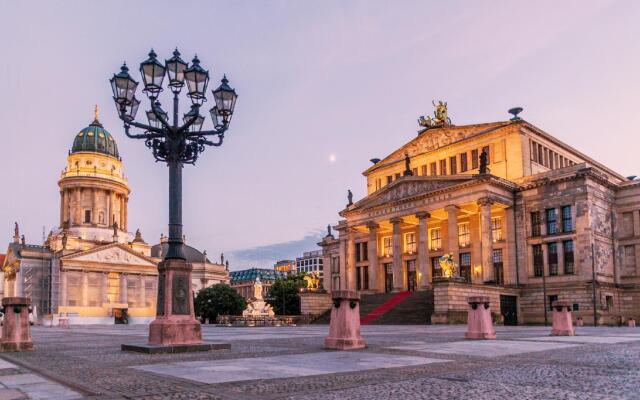 Hotel-Pension-Grand вид на фасад