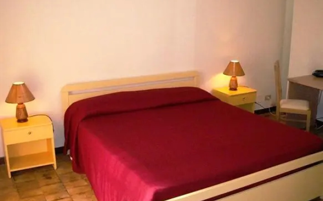 Clio Hotel