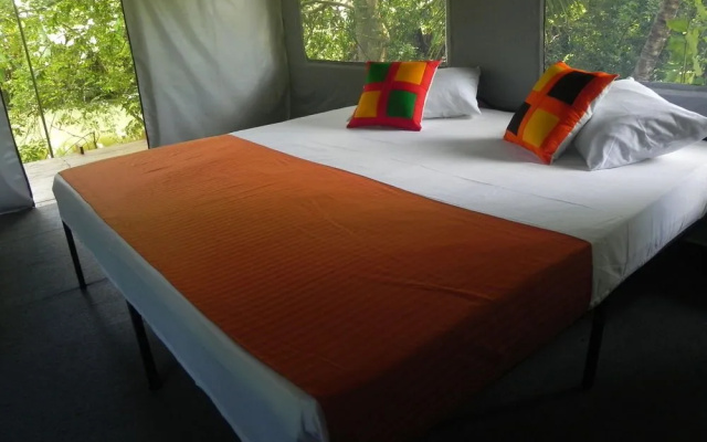 Makulu Safari Camping