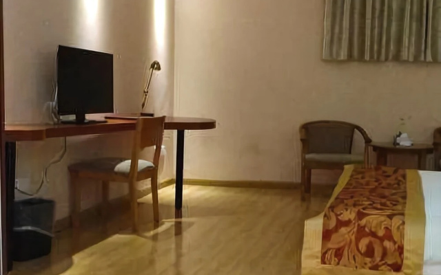 Huayuan Hotel