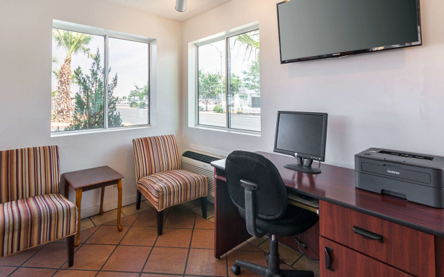 Motel 6 El Paso, TX - Airport - Fort Bliss