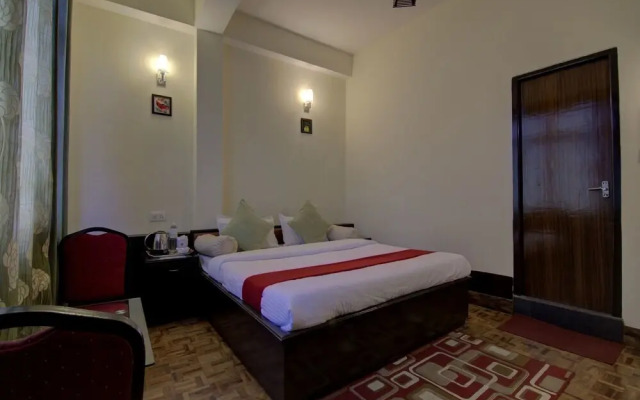 Crown De La Cruz Residency