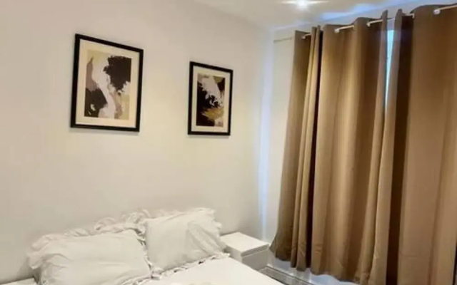 Lewisham - Apartment - Sleeps 5 - Central Location