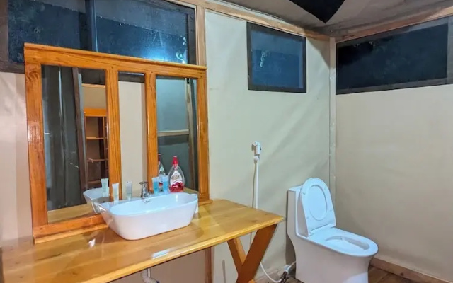 DoubleG Safaris and Camp Mikumi