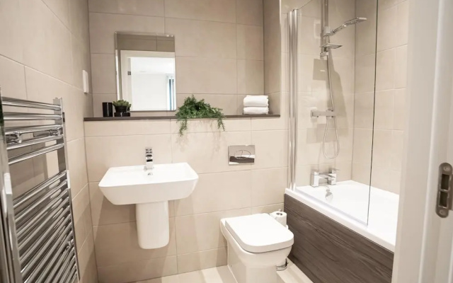 One Super King Bedroom Kelham Island by Belvilla