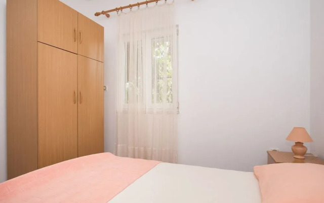 Apartments Mirjana