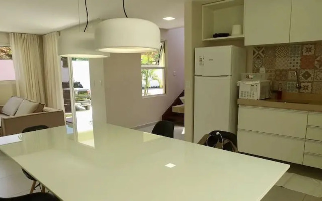 Aconchegante Duplex Com 2 Suítes Em Pipa