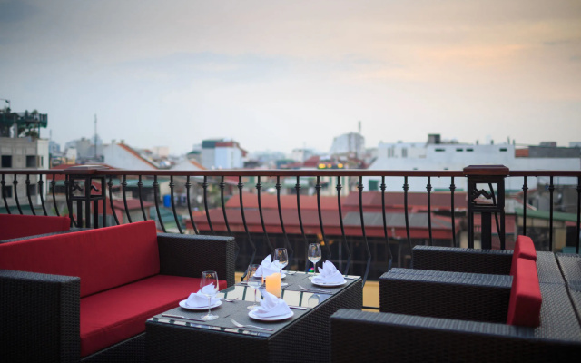 MK Premier Boutique Hotel