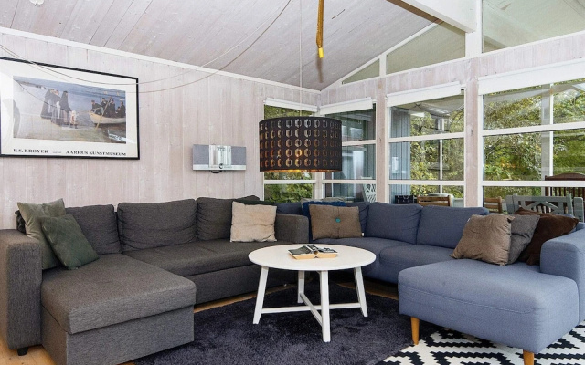 8 Person Holiday Home in Ronde