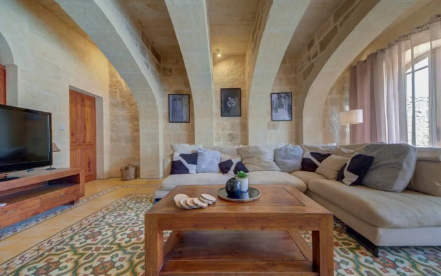 Klementa the Private Villa With Pool in G arb Gozo