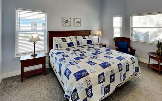 Coastal Cutie by Silver Sands Vacation Rentals