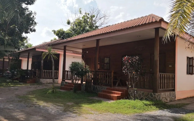 Sakaetong Resort