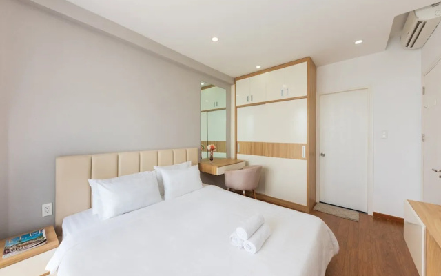 Chau Apartments