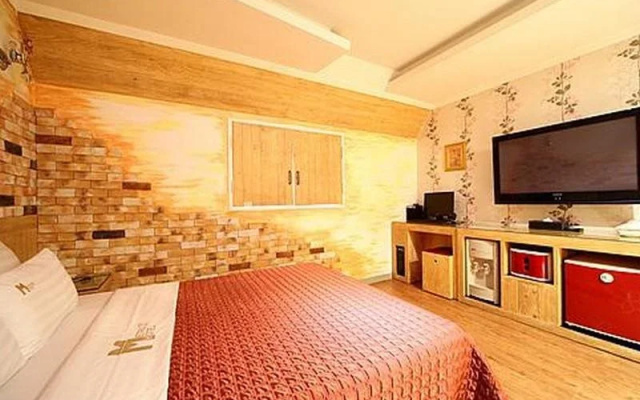 Metro 21 Hotel