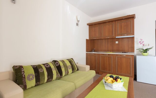 Апартаменты Beach Family Apartment комната для гостей
