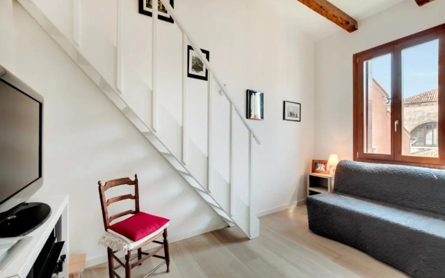S. Marcuola Apartment