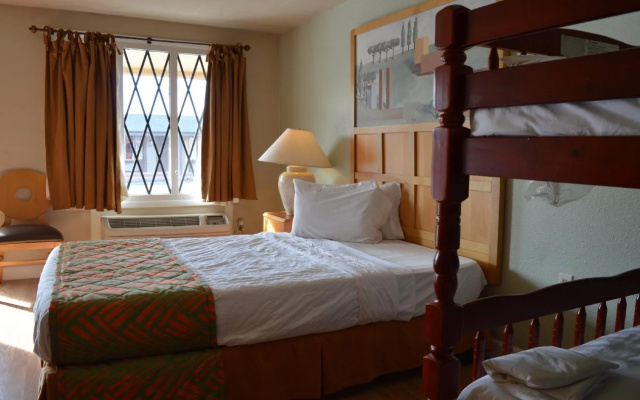 Liberty Garden Inn by OYO Kissimmee near Disney World