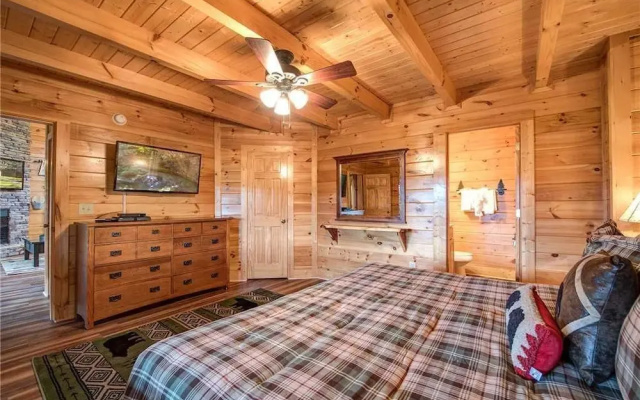 Appalachian Dream - Two Bedroom Cabin