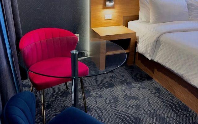 Le Fabreville Motel & Suites