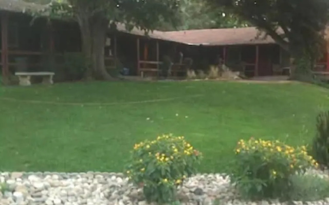 Riverview Lodge