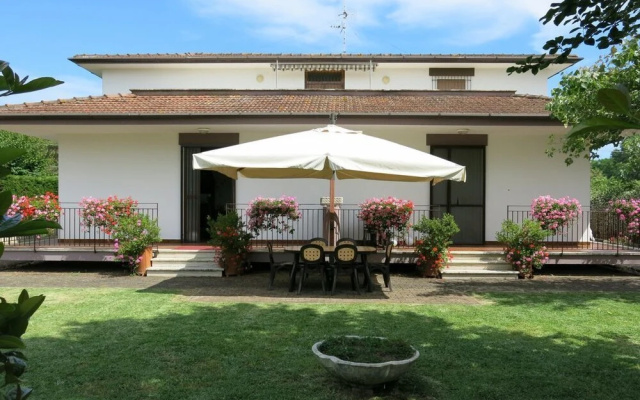 Sergy1 - villino con giardino al mare