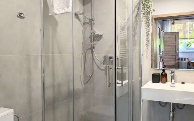 Comfortable Apartment, Sauna Included in the Price