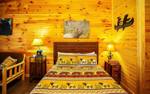 Bigfoot Lodge Room Three
