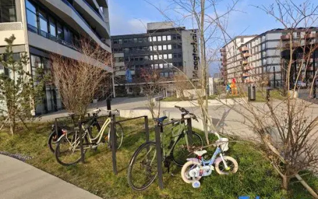 Sun Tower Apartment in Zürich Stettbach