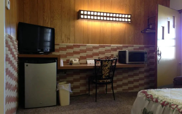 Siesta Motel