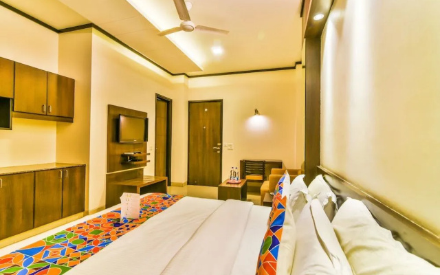 FabHotel First Star