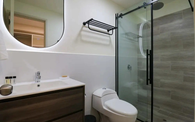 w Top Cozy 3BR With Balcony in Miraflores